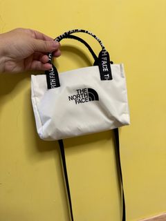 （分類：）位於 。 由 superfun5 提交（商品編號 1268417927，圖片 1）。簡介： 。