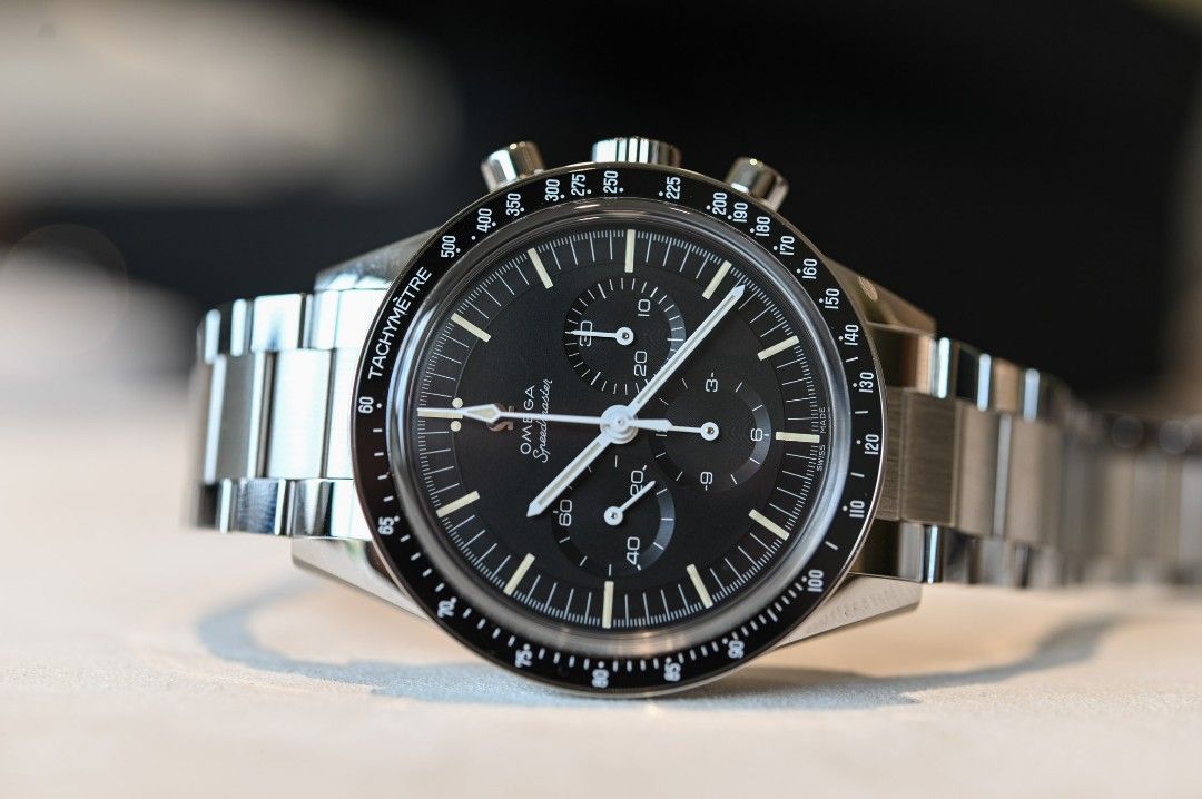 Omega ed white speedmaster best sale