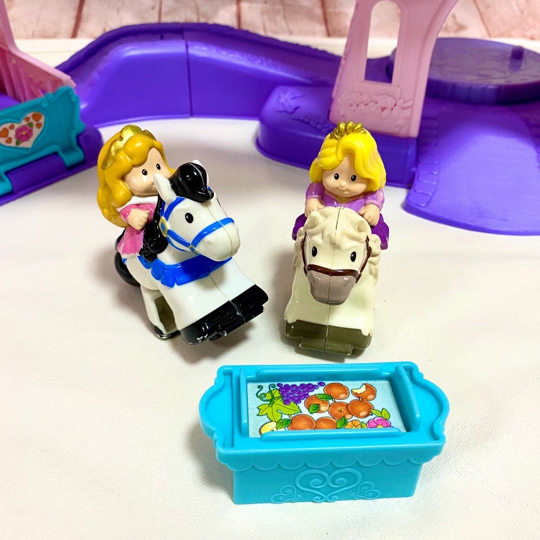 Fisher Price Little People Disney Princess Klip Klop Stable Rapunzel