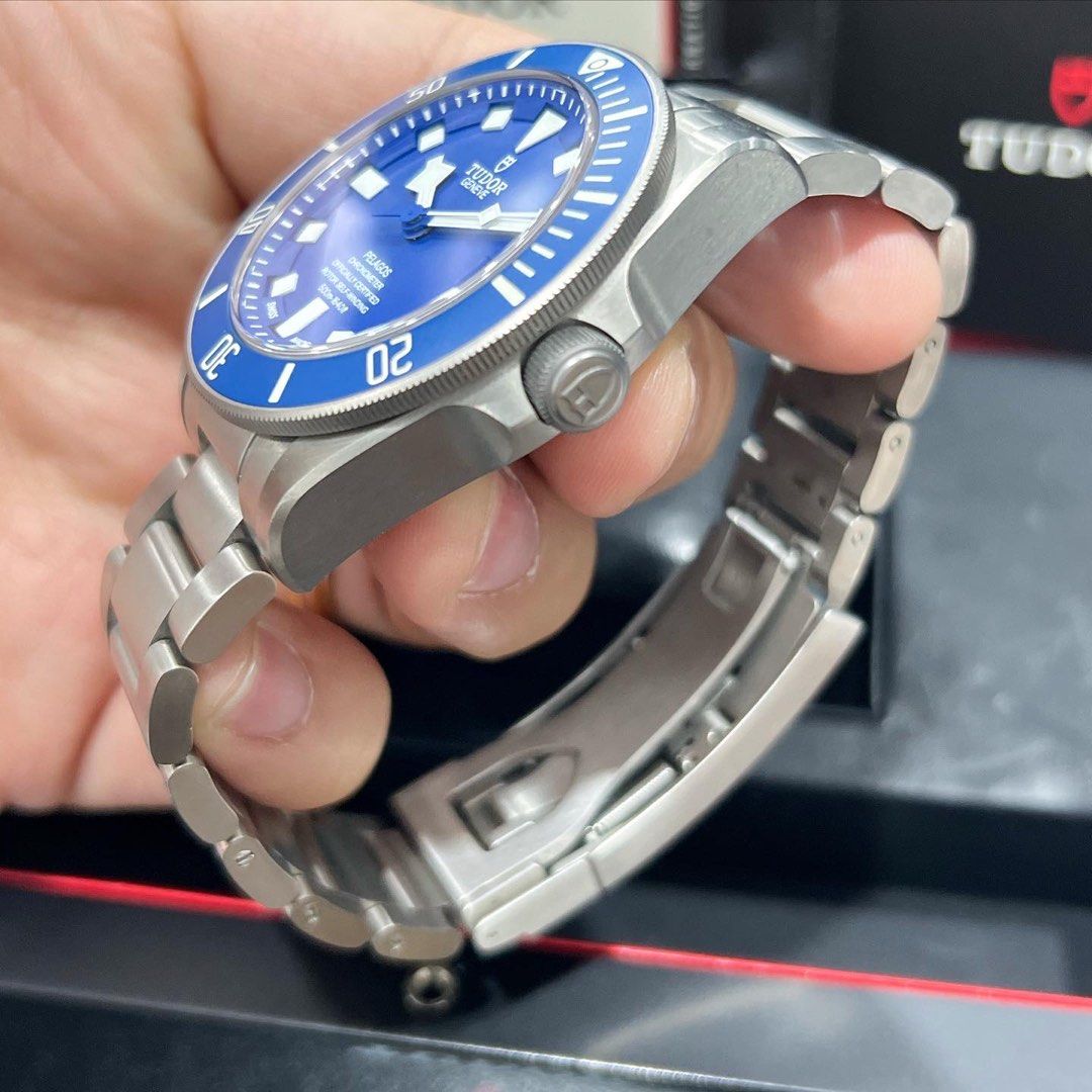 Tudor pelagos bezel top