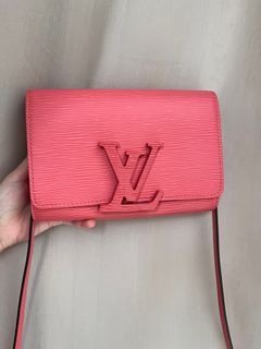 100+ affordable louis vuitton phone strap For Sale, Luxury