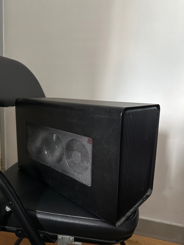 Radeon hotsell vii egpu