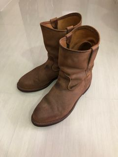 Red wing hotsell pecos 8187