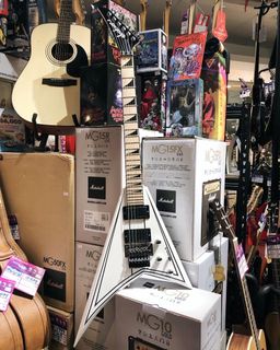 (Category: ) located in . Submitted by JamcrewMusicStudio (Listing ID 1268462271, Image 1). Description: .