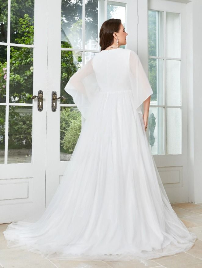 SHEIN Plus Lace Bodice Backless Dress  Wedding dresses plus size, Wedding  dresses, Plus size wedding