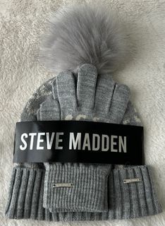 Steve Madden Glove and beanie Set new