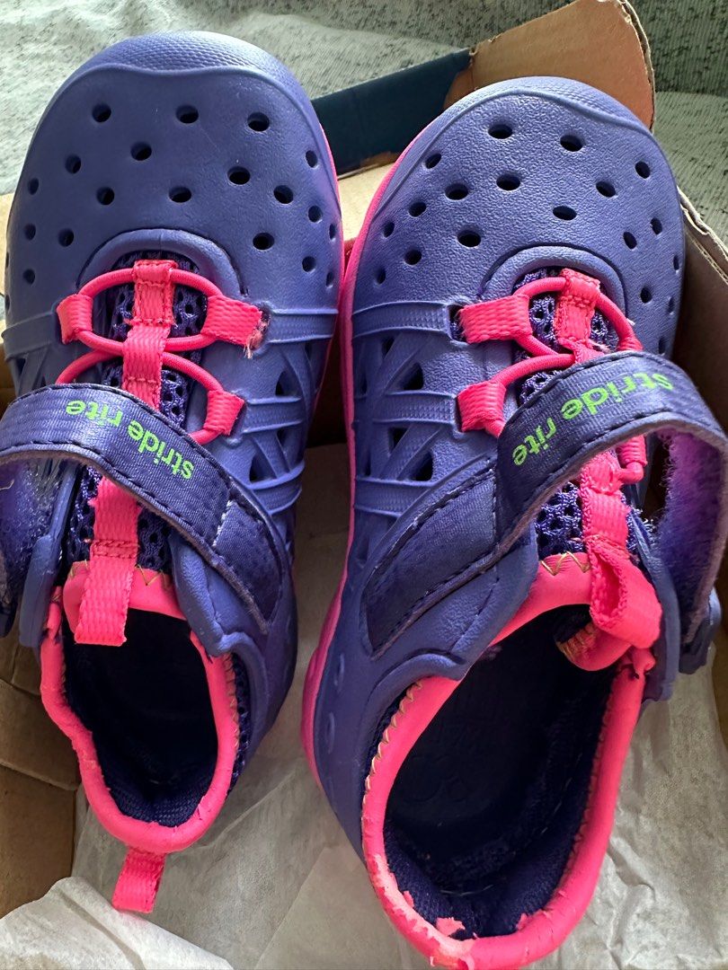 Stride rite water sandals store