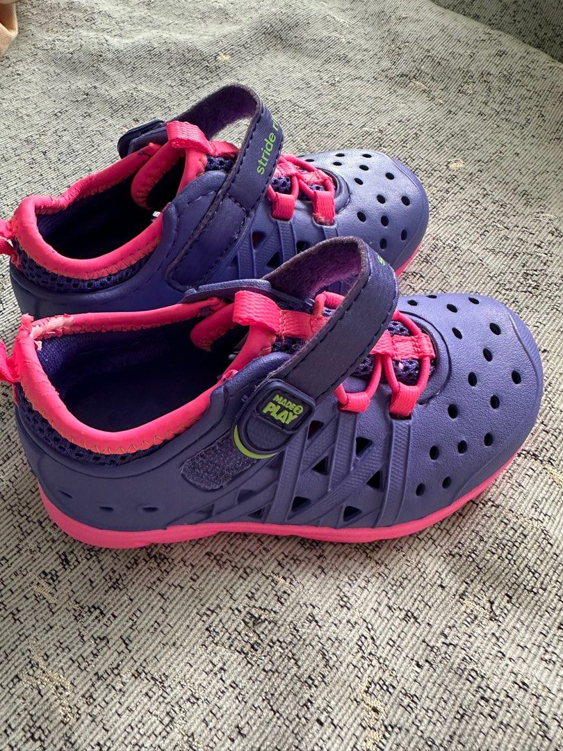 Stride rite water sandals 2025