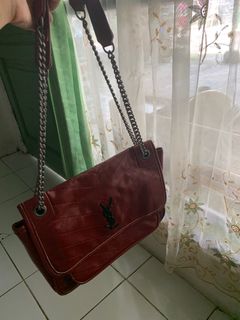 (Kategori: ) berada di . Dikirim oleh Sherena (ID iklan 1268357368, Gambar 1). Deskripsi: .