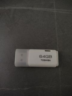 Toshiba USB Thumb drive 64gb