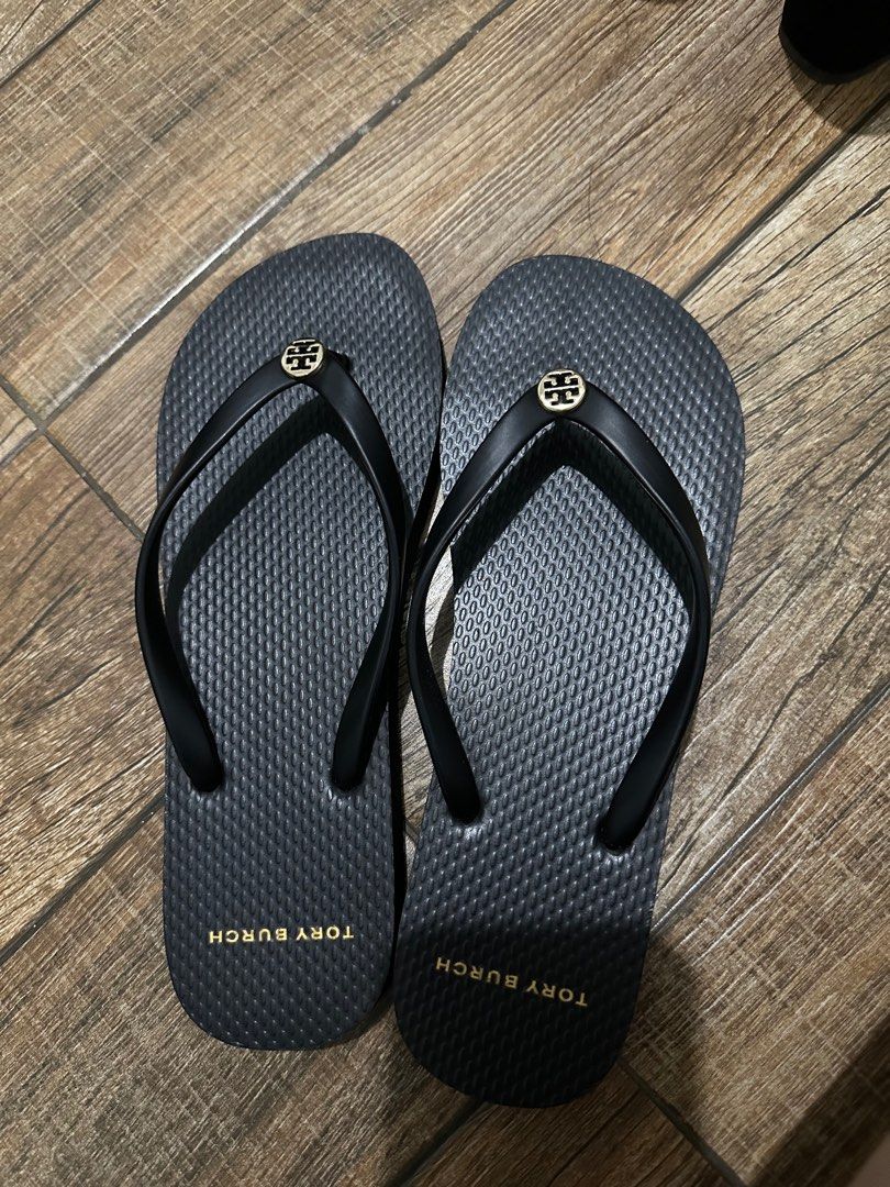 Tory burch flip clearance flops sale outlet