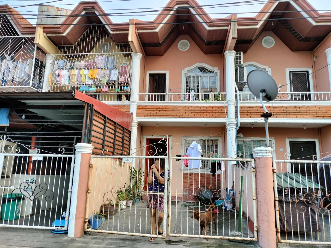 📌Townhouse Foreclosed Property for Sale F&E De Castro Village Niog