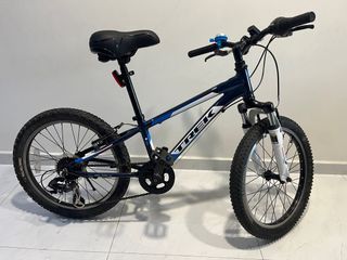 Trek store mt60 weight