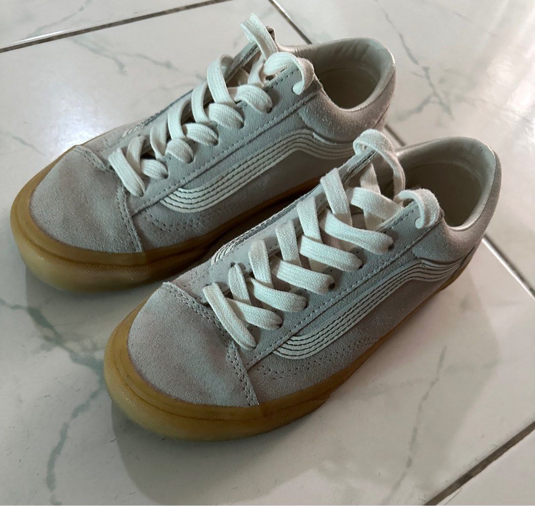 Double light gum sale old skool shoes
