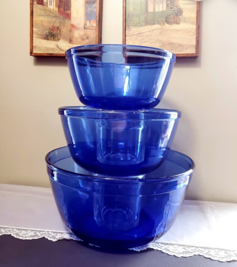 Anchor Hocking Cobalt Blue Mixing Bowl Set 2 