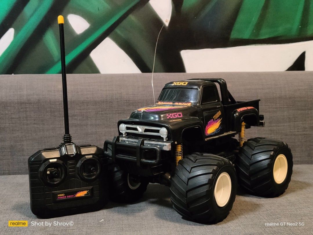 Radio shack monster truck top