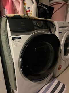 (Category: ) located in . Submitted by pikapikachow (Listing ID 1268338052, Image 1). Description: .