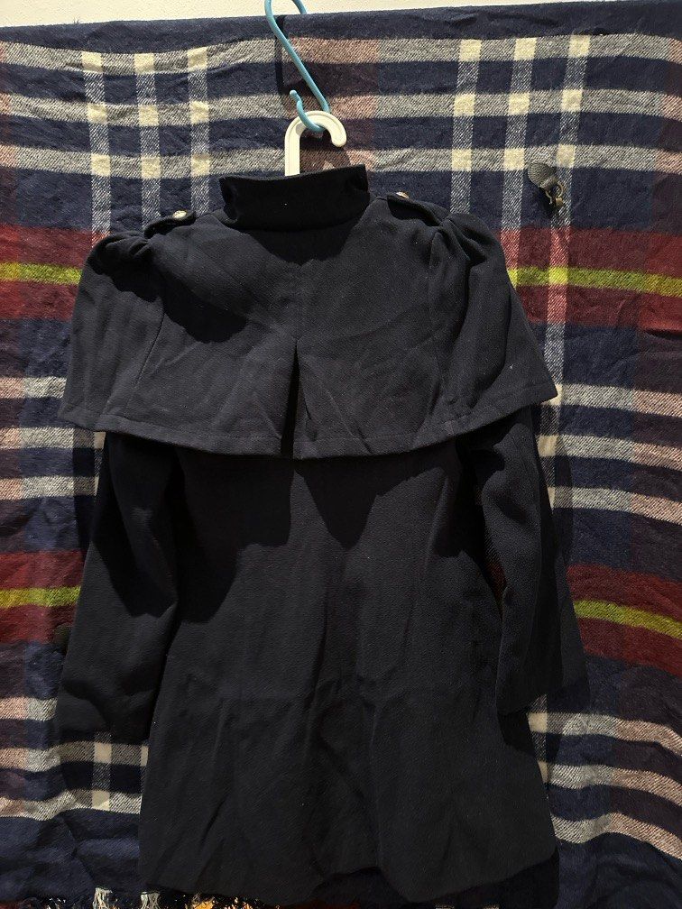 Winter jacket (Category: Coats, Jackets and Outerwear) located in Singapore. Submitted by giogio30 (Listing ID 1268440945, Image 2). Description: 2 years old One of My favourite piece Letting go to fund new pieces.