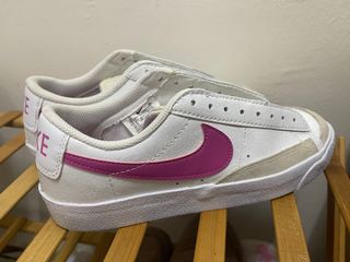 (Category: ) located in . Submitted by wildmountain_5f8347 (Listing ID 1268335286, Image 1). Description: .