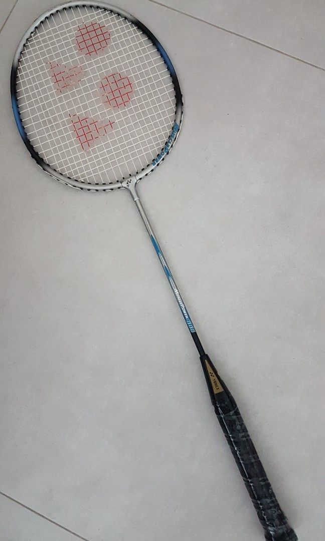 Muscle Power 66 Racket Yonex Muscle Power 666 Badminton Racket, Sports Equipment, Sports ...