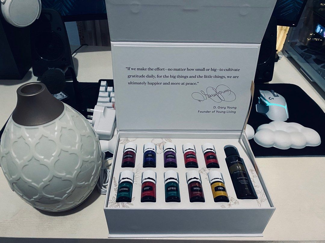 Letgo Diffuser YOUNG LIVINGS PREMIUM STARTER KIT WITH DESERT MIST DIFFUSER, Beauty ...