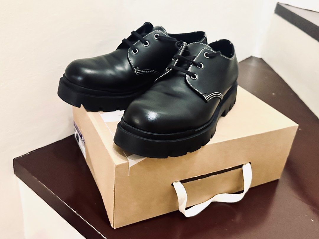 Dr martens black 001 sale zara