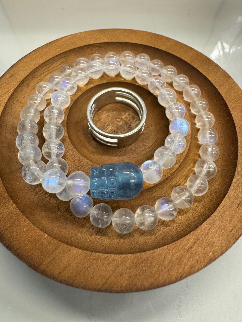 雙圈月光石配海藍寶貔貅水晶手鏈，售$250, 女裝, 飾物及配件, 手鍊