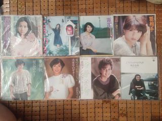 「#日本流行」、「#偶像女歌手」_ “#70、#80年代” ~ #7吋單曲_ #附歌詞內容_ #黑膠唱片：兩組、各8張（Pink Lady_6款）！
