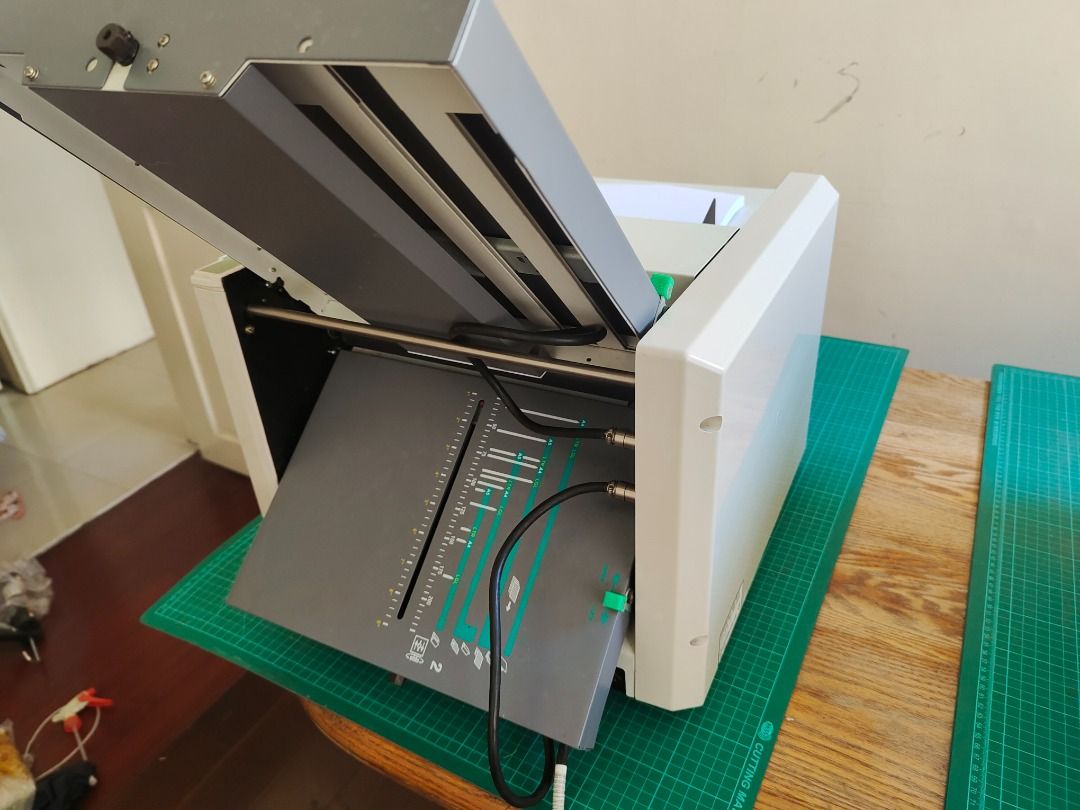 桌上型全自動摺紙機 SUPERFAX PF-370 折紙機 摺疊機, 電腦及科技產品, 商務用科技產品在旋轉拍賣