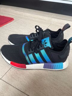 Red and on sale black nmd