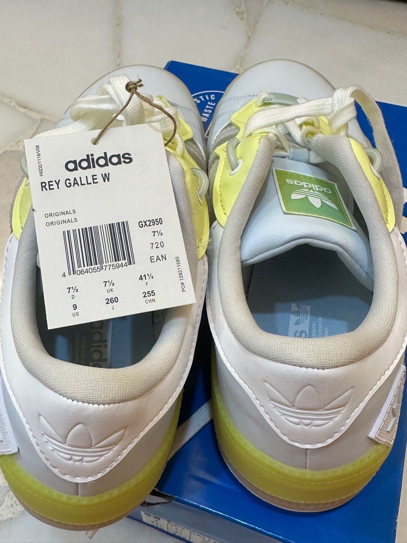 adidas gazelle silver green womens Onix 'Rey Lee' Sneakers