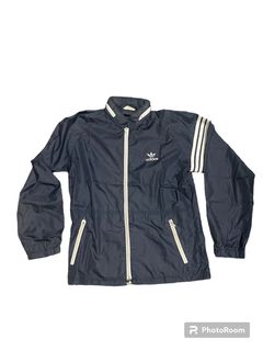 (Category: ) located in . Submitted by ff_thriftstore (Listing ID 1263686786, Image 1). Description: .