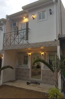 Affordable townhouse,turn over 2024 in Binaliw Cebu City