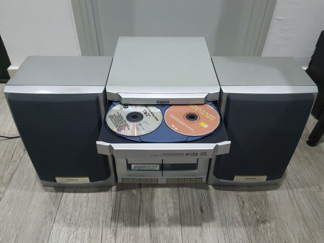 Aiwa 3 disc cd player clearance