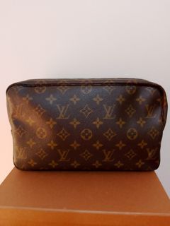 Louis Vuitton Trunk Vanity, Luxury, Apparel on Carousell