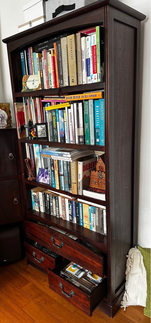Bookshelf, Furniture & Home Living, Furniture, Shelves, & Racks on Carousell