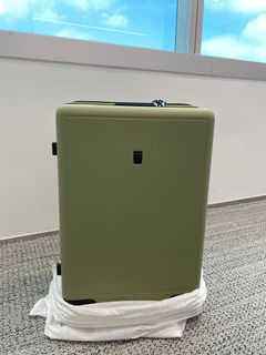 （分類：）位於 。 由 beuc8 提交（商品編號 1263558233，圖片 1）。簡介： 。