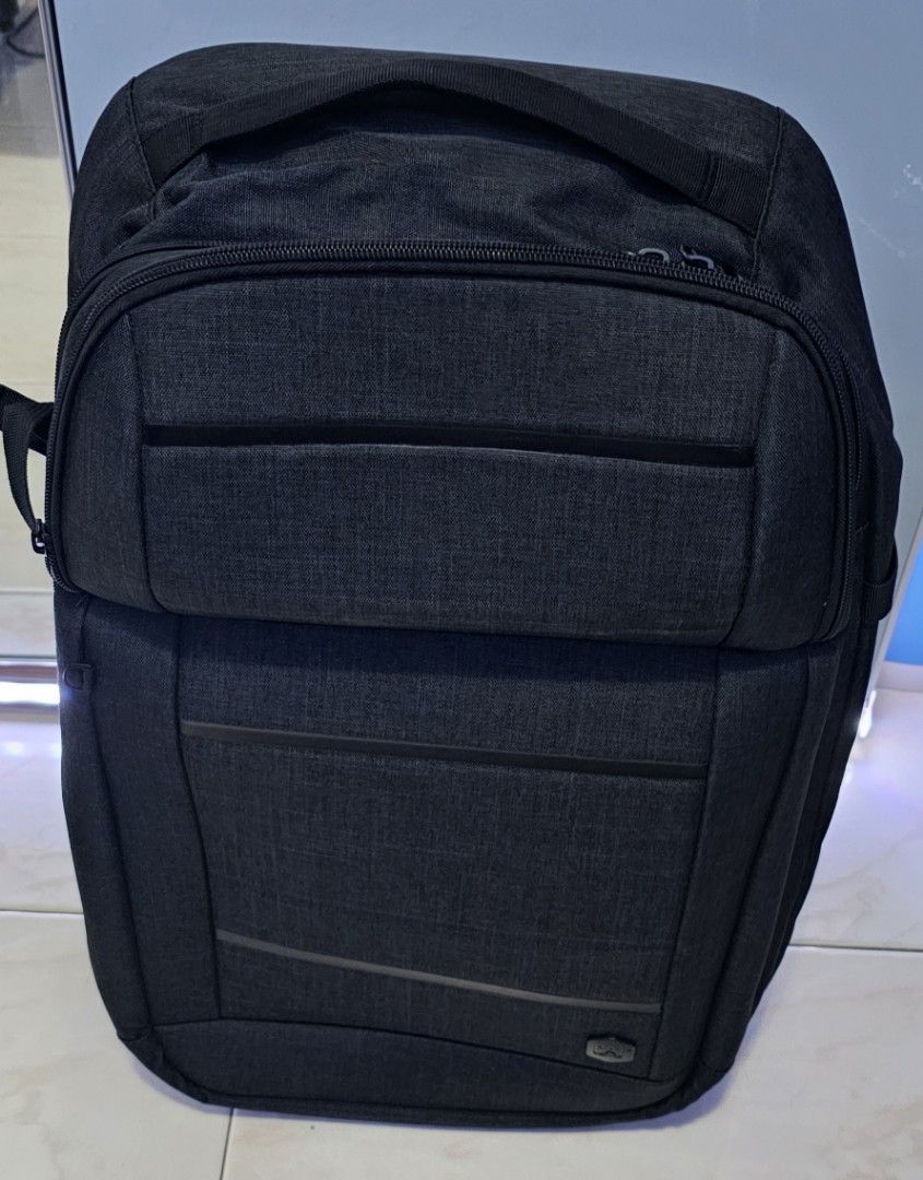 Backpack CAT Men s Fashion Bags Backpacks on Carousell