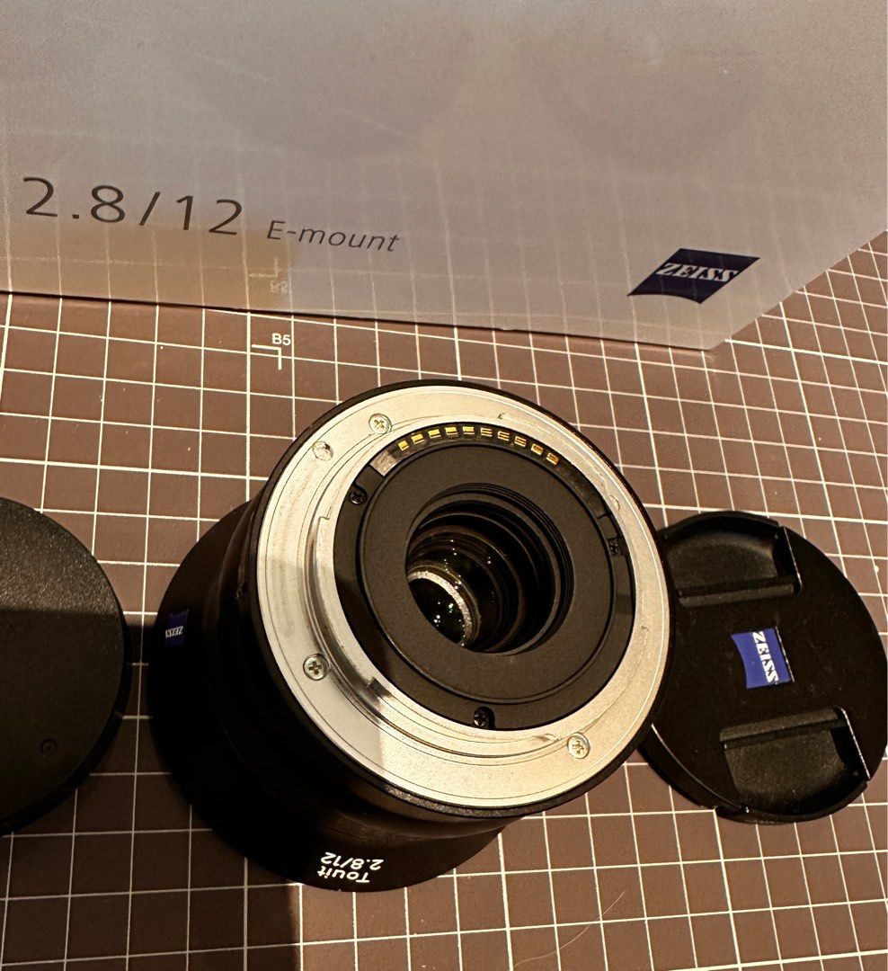 Carl Zeiss Touit 2.8/12 ( Sony E-mount), 攝影器材, 鏡頭及裝備