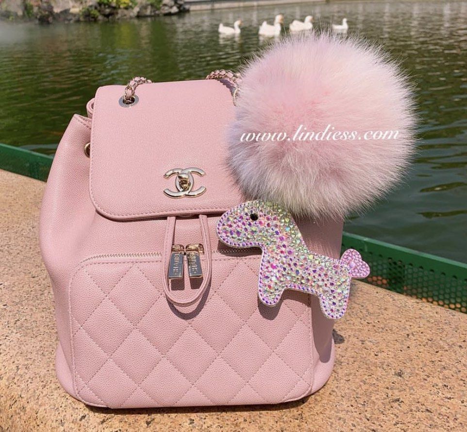 Pink chanel backpack discount
