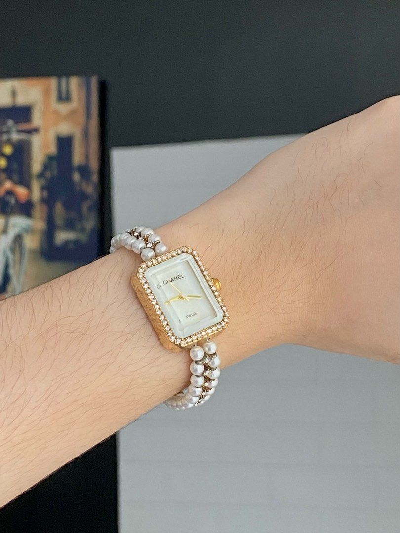Chanel hotsell pearl watch