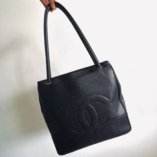 chanel chain quilted bag cc