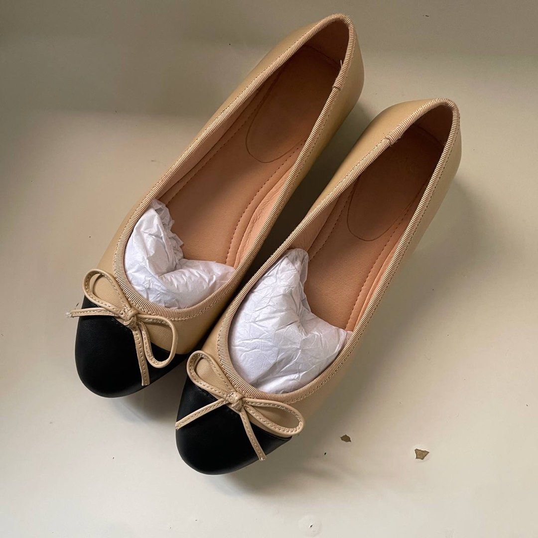 CMG Chanel inspired Ballet Flats, Women's Fashion, Footwear, Flats &  Sandals on Carousell