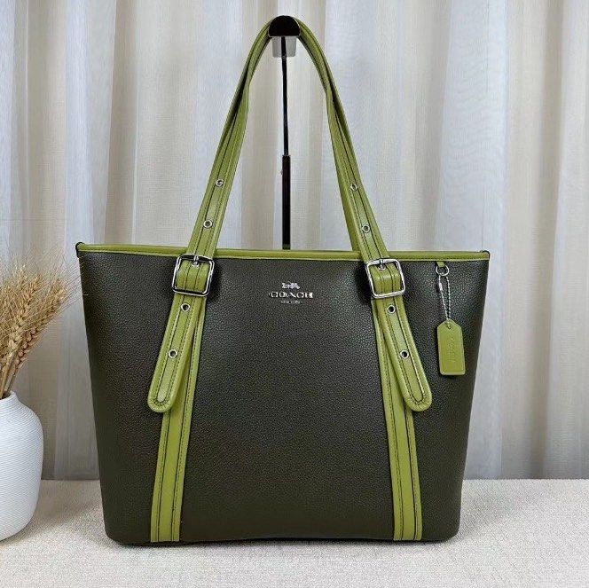 Coach tote shoulder bag deals