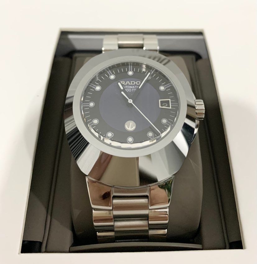 Decluttering Sale Authentic Rado Automatic Men s Watch Men s