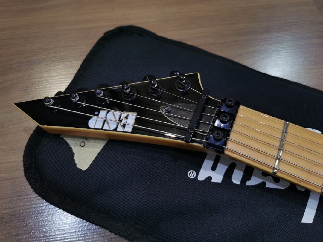 ESP LTD super strat NEGO UNTIL LET GO