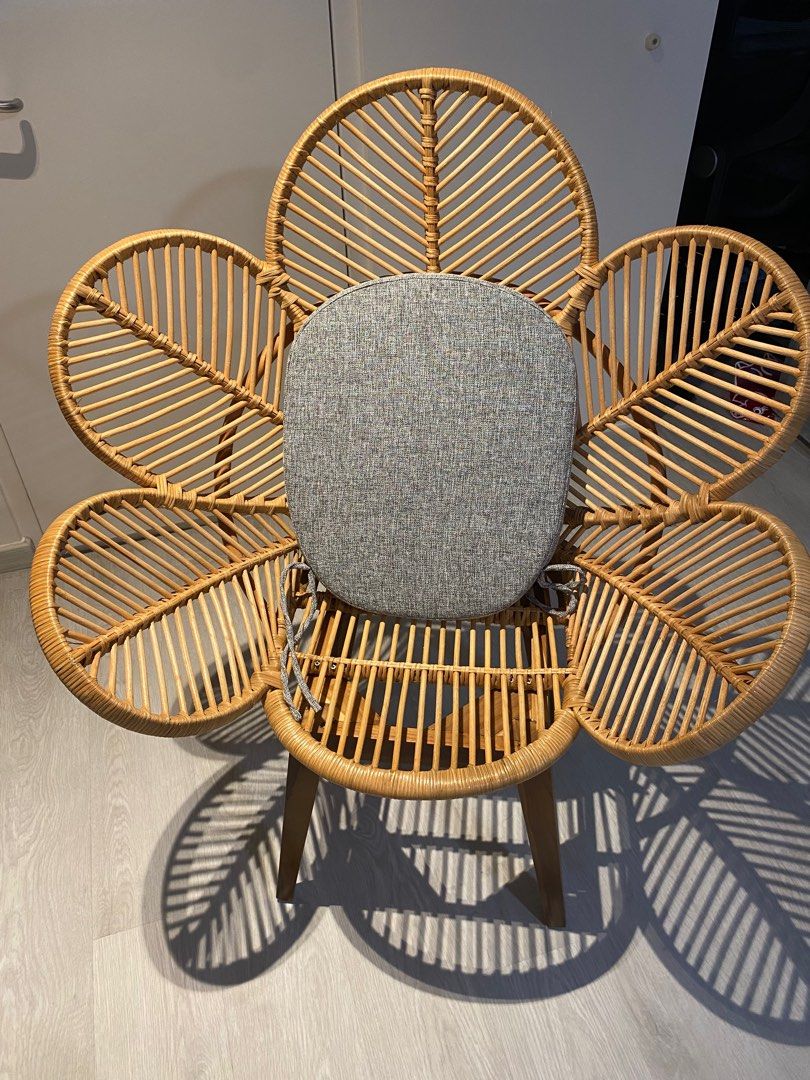 Flower shaped rattan chair shop