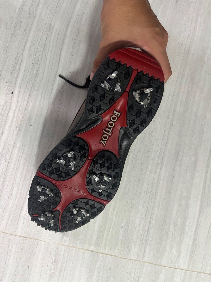Red footjoy hotsell golf shoes