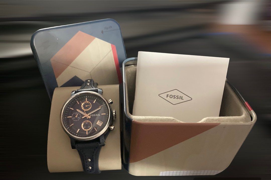 Es4286 fossil on sale
