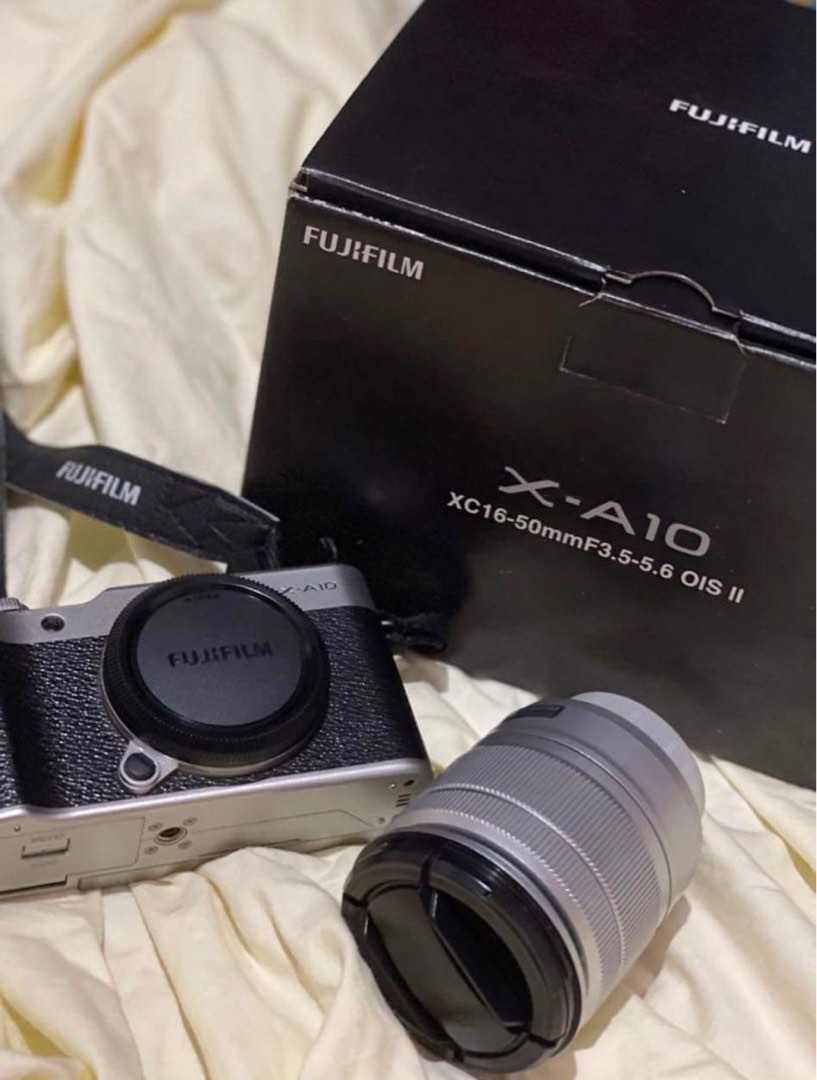 FUJIFILM X-A10, Photography, Cameras on Carousell